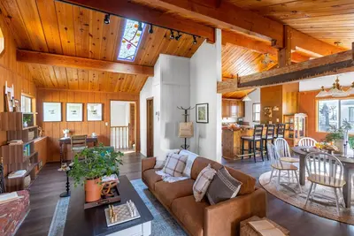 Image de TurtleBear by AvantStay | Stunning Cabin w/ Entertainers Patio & Table Tennis
