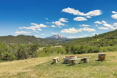 Image de Scenic Mount Sopris View: Historic Alpine Cabin!