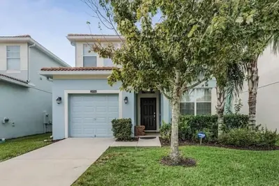 Stunning 5 bed Villa in Resort