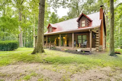 Image de Orleans Retreat w/ Private Hot Tub & Fireplace!