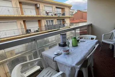 Image de Appartement T3 centre de Canet Plage - 6syra10