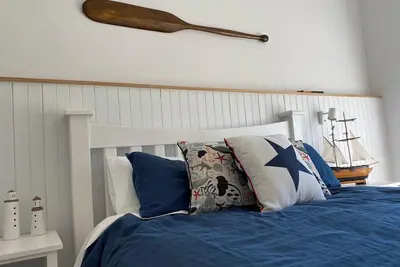 Image de Cute Clean and Cosy Windspray Cottage - Less Than 500m to the Heart of Town