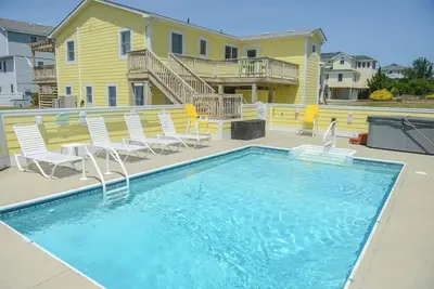 Image de For a memorable vacation with family and friends let 'Second Wind' become your home away from home!