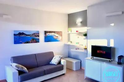 Image de 5 minutes from the sea with beautiful private garden