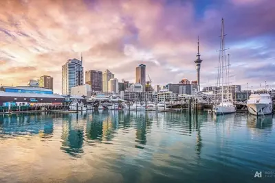 Image de Viaduct Harbour: Balcony Views