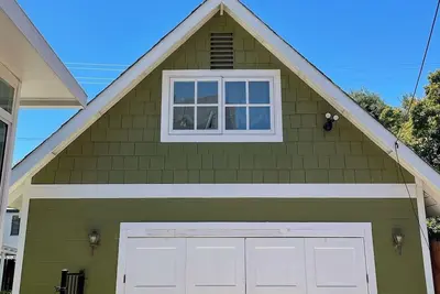 Image de Charming Bungalow on Magnolia Avenue