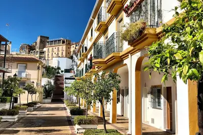 Image de Luxe en bord de mer à Torremolinos, à deux pas des plages et du centre animé