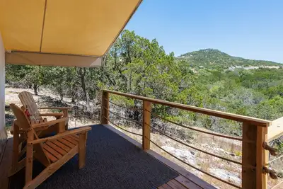 Image de Glamping Under Starry Skies in Hill Country