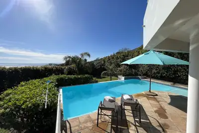 Image de Spacious villa in perfect location!