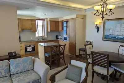 Image de Luxury 2 Bedroom OceanFront Condo-A509\n