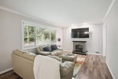 Image de Charming Abode Near Downtown Atl