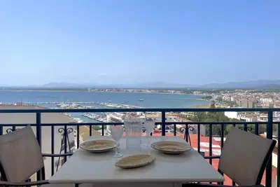 Image de Mnu. Belle vue et terrasse