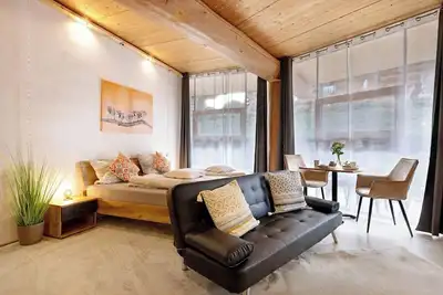 Image de Appartement '-2-die Zwei, Studio 35qm' avec terrasse privée, jardin partagé et Wi-Fi
