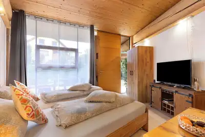 Image de Appartement '-4-die Vier, Studio 25qm' avec terrasse privée, jardin partagé et Wi-Fi
