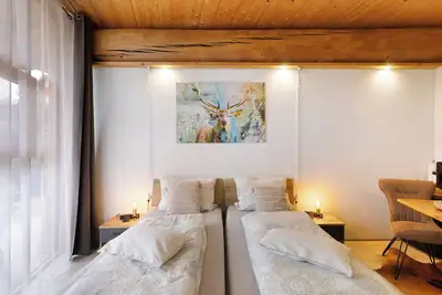 Image de Studio '-5-die Fünf, 25qm' avec terrasse privée, jardin partagé et Wi-Fi