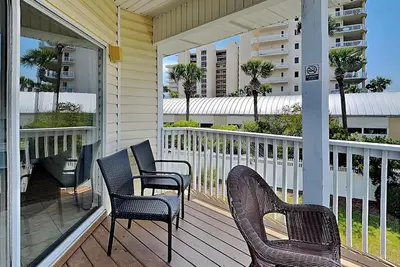 Image de Sandpiper Cove #9224 | Across from the Beach | Snowbird Friendly