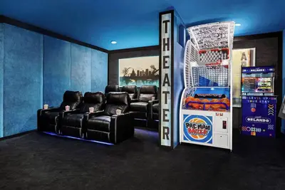 Image de Majestic Marvel | Showstopping estate on I-Drive w/ 2 theme RMs, theater, arcade