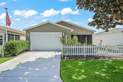 Image de Cozy 2/2 Patio Village In The Village Of Duval, Near Pools & Golf Courses!
