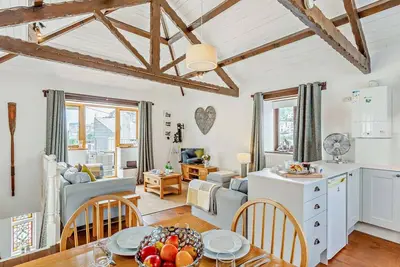 Image de Banjo Cottage - Deux Chambres Maison, Couchages 5