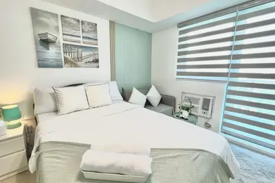 Image de Blissful Haven at Azure North w\/  Big Tv Netflix Washer Wifi Bed & Sofabed