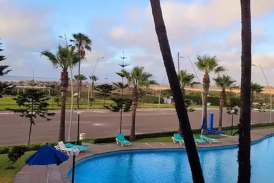 Image de Romantic Tamaris Apt with nice view — 2min from the beach!