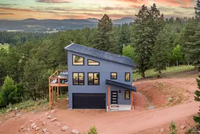 Image de Mountain & Pond Views, Hot Tub, Loft+3br, Stargazing, Kid + Dog Friendly