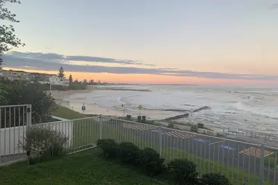 Image de Apartment 1, 88 Ocean Parade, The Entrance Nsw. Room for 6 Near Beach and Baths