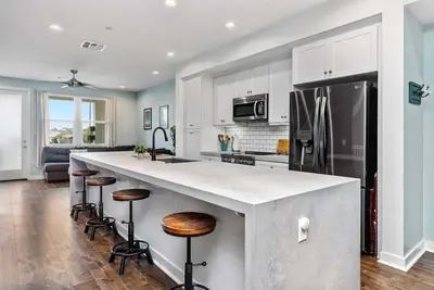 Image de Four Points Coastal Comfort