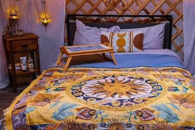 Image de Celestial Yurt | Cedar Hot Tub | 1 hr to Skiing & Mt Rainier