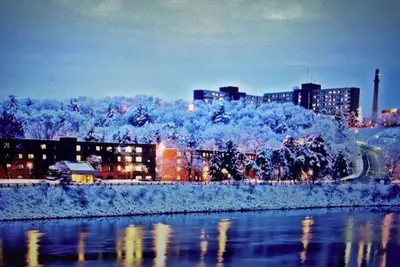 Image de The Washington Historic Eau Claire Home