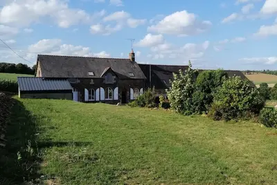 Image de Gîte du Haut Montbrault (10 Personnes)