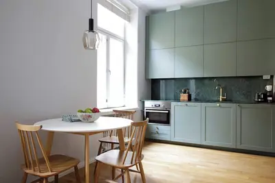 Image de High-end, quiet, downtown home