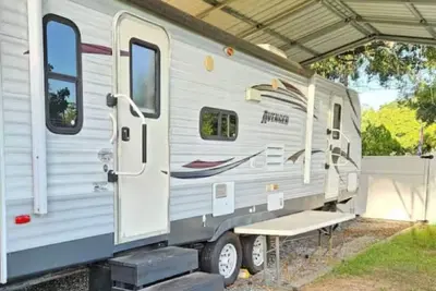 Cozy Rv off the Withlacoochee River