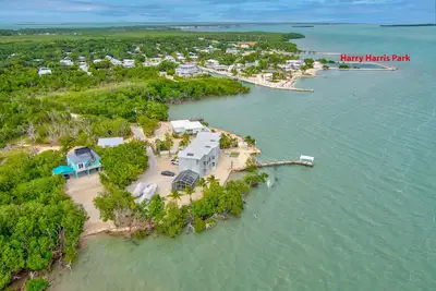 Private Oceanfront Home, Walk right into the ocean