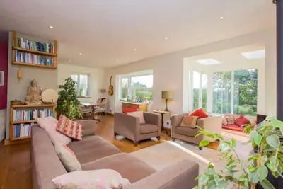 Image de Detached Bungalow With Awesome Views, Totnes