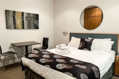 Image de Unwind @ Adelaide City Center Studio No 410