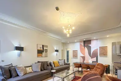Image de Urban Flat 63 - Beautiful 3 Bedroom Flat Champs-Elysees