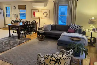 Image de Dog-friendly home to yourself - only 7 minutes to downtown Portland