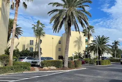 Image de Naples Florida two bedroom Condo