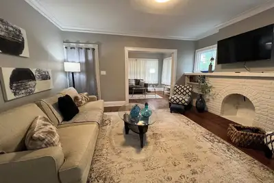 Image de Cozy 2 bedroom apartment Apt Near Cleveland Clinic/Cwru/Uh & Great hangouts