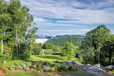 Image de Brand New Construction! Incredible Long Range Views!
