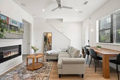 Image de Stunning Luxury Townhouse in Downtown Dallas