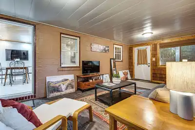 Image de See World Cup Play! West Midtown Atl Home w/ Deck