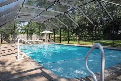 Image de Cozy Coastal Haven - Private Pool, Outdoor Kitchen, and Living Space