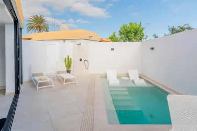 Image de \"Siena\" in the heart of Playa del Ingles, 10 minutes walk from the beach.
