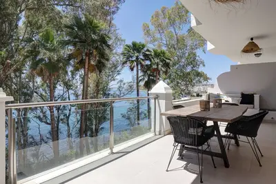 Image de Renovated apt Alegro: balcony right at the sea front, next to the old town.