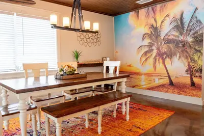 Image de Anna Maria Aloha – Beach Block Cottage, Steps to Gulf, Outdoor Living & Pets Ok