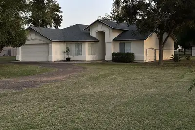 Image de Dreamy country living in the middle of Gilbert, Az.