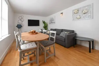 Image de Lovely 3bed 1st floor unit Walk to Bart Sf 20min