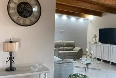 Lovely apartment equipped with all comforts with free parking